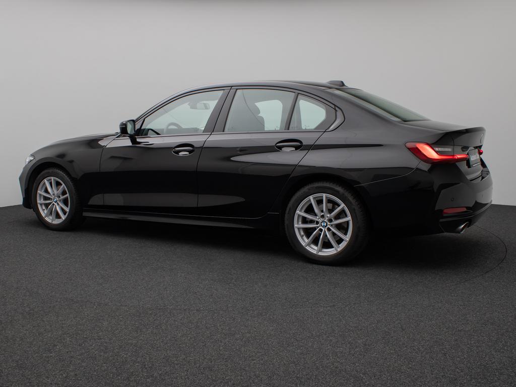 BMW 318 2024 г. Чёрный, пробег 46017 км