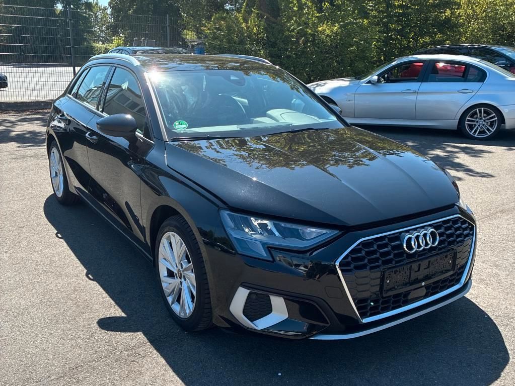 Audi A3 2022 г. Чёрный, пробег 43250 км