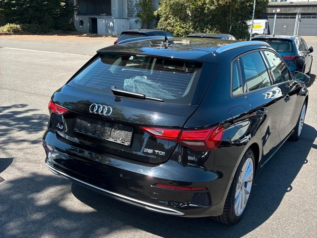 Audi A3 2022 г. Чёрный, пробег 43250 км
