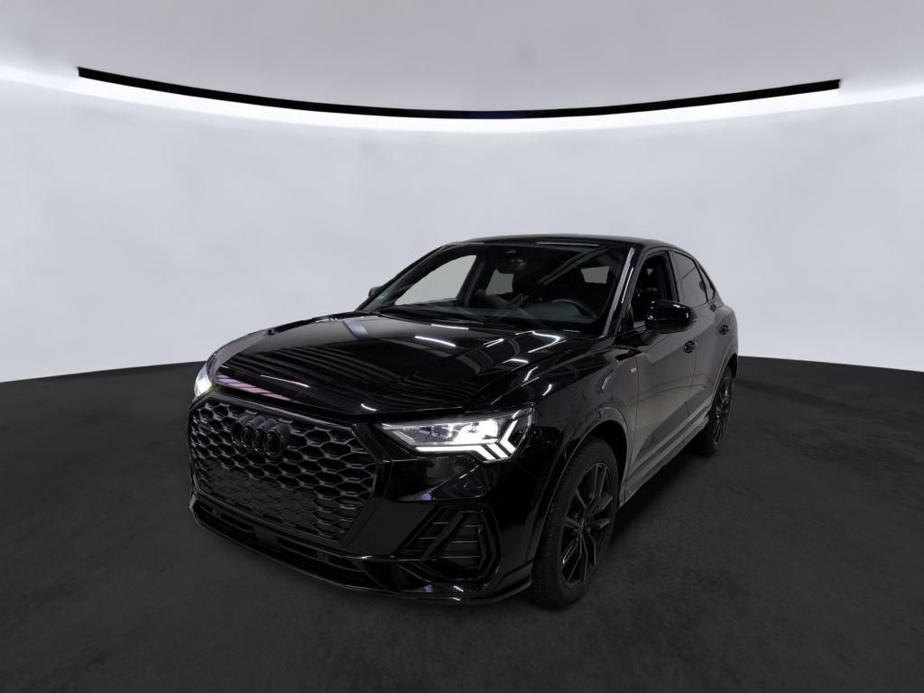 Audi Q3 2022 г. Чёрный, пробег 53273 км