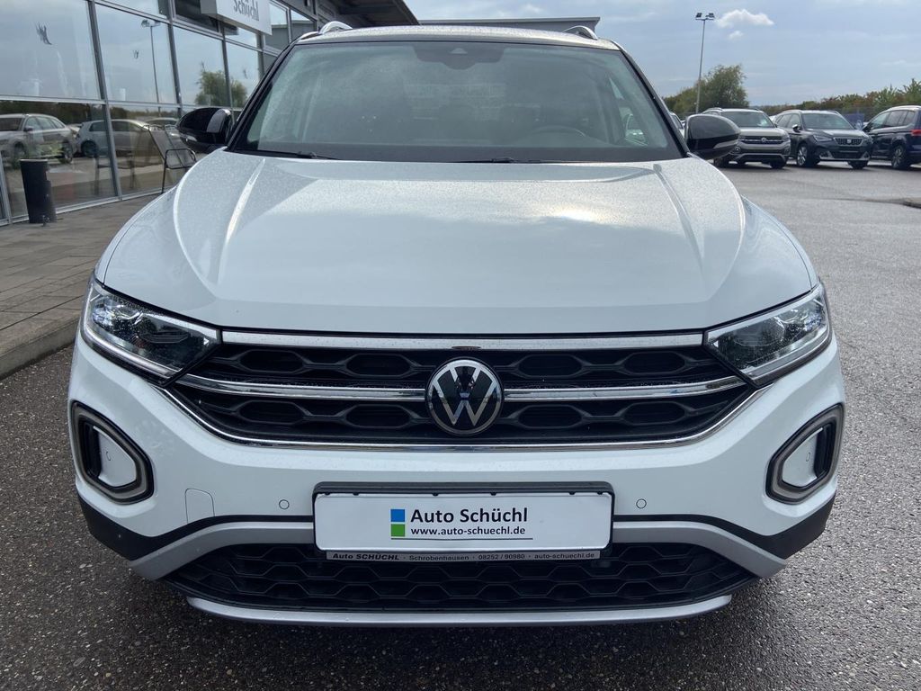 Volkswagen T-Roc 2023 г. Белый, пробег 35411 км