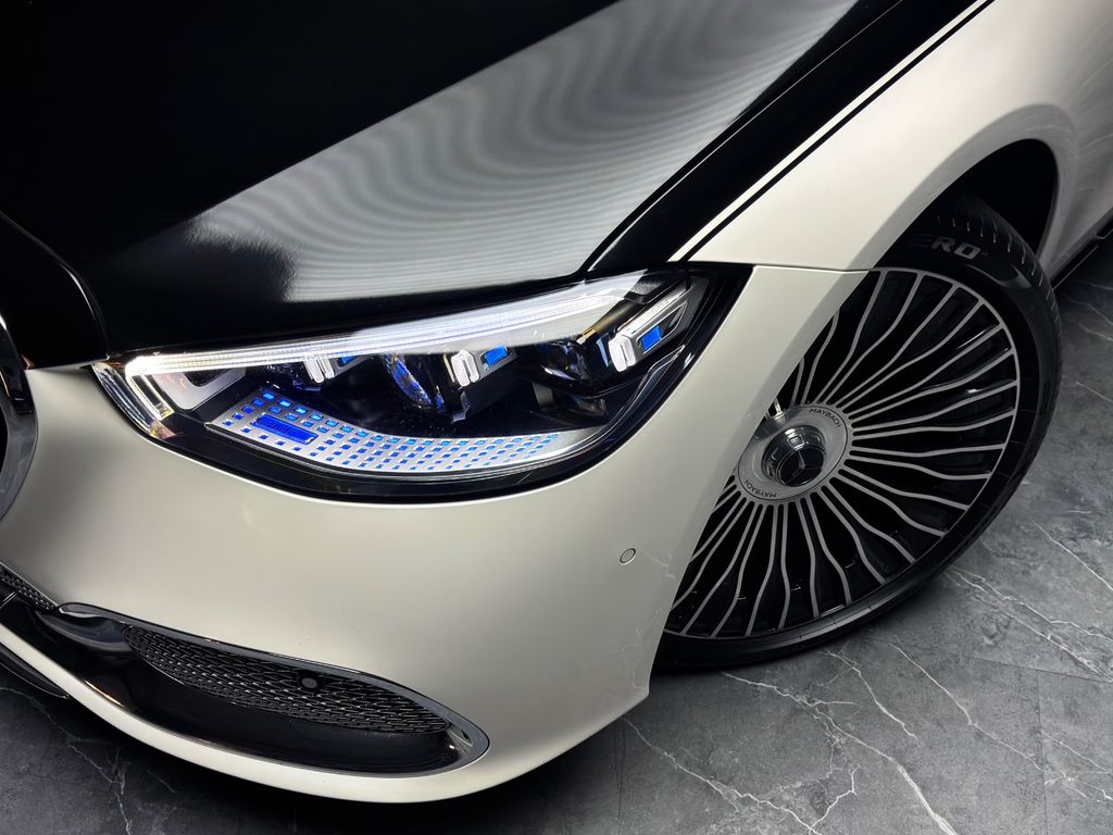 Mercedes-Benz S 680 2022 г. Белый, пробег 44990 км