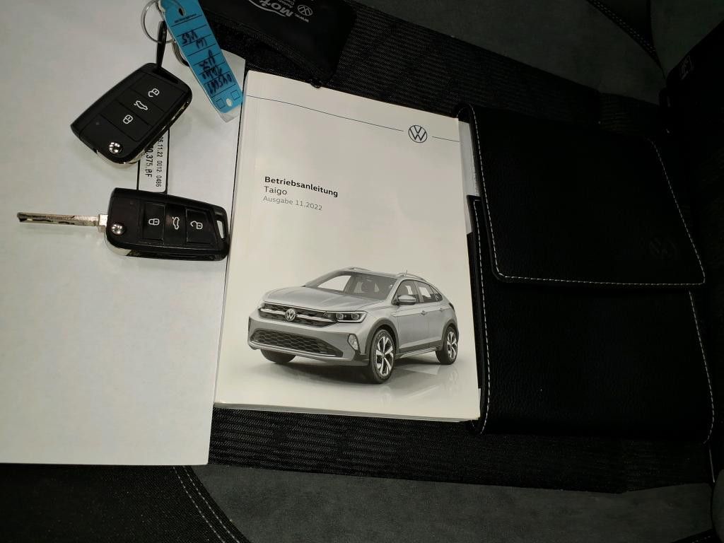 Volkswagen Taigo 2023 г. Зелёный, пробег 15600 км