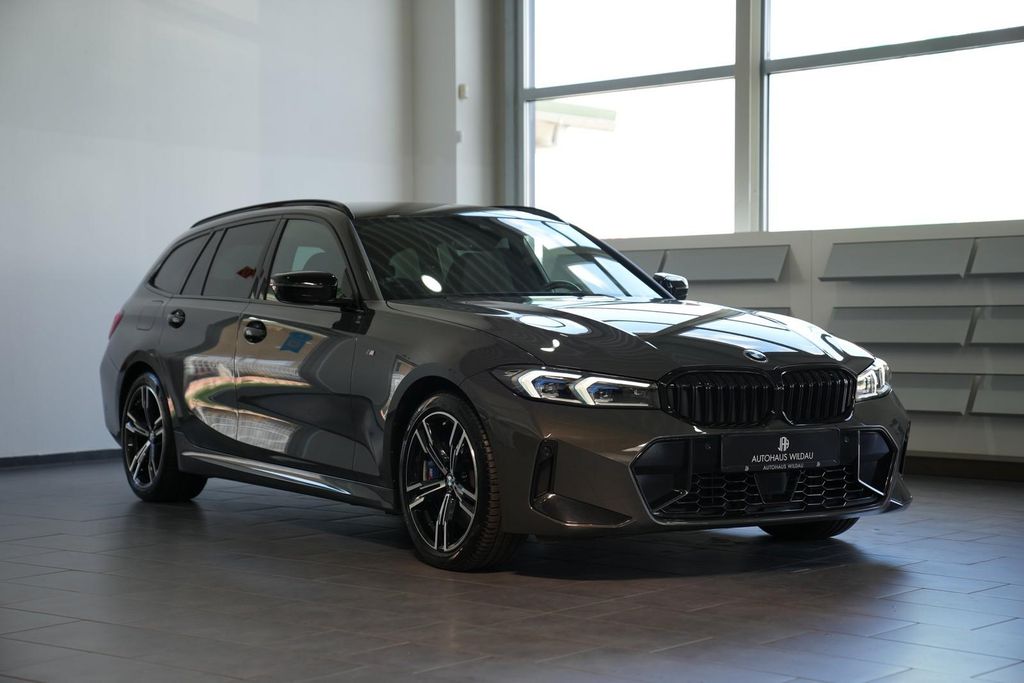 BMW 330 2023 г. Серый, пробег 33740 км