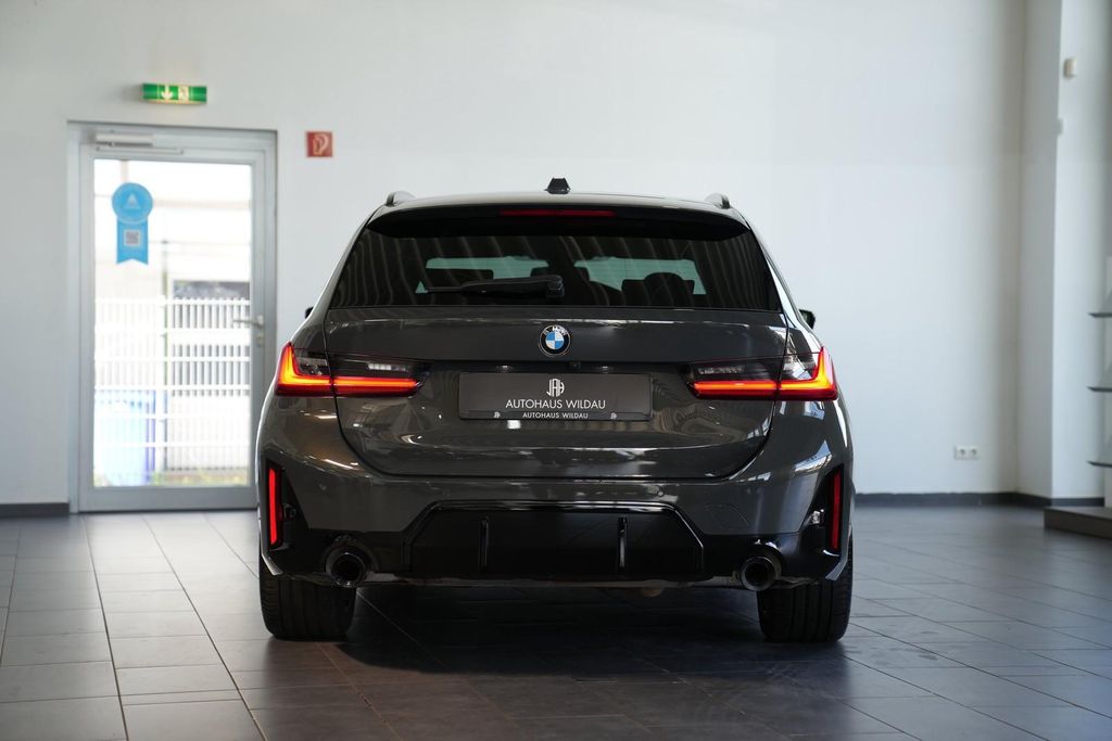 BMW 330 2023 г. Серый, пробег 33740 км