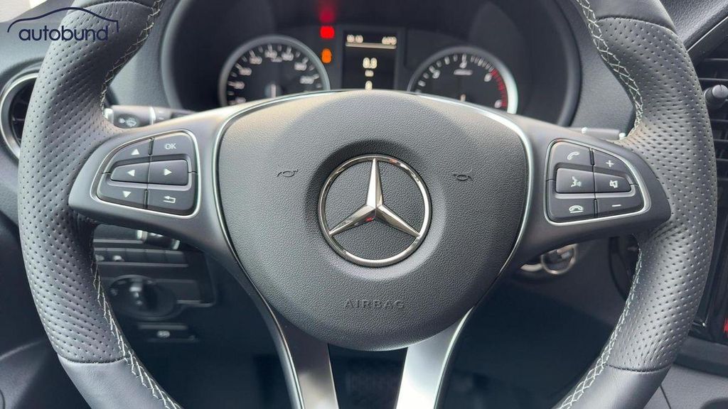 Mercedes-Benz Vito 2025 г. Белый, пробег 793 км