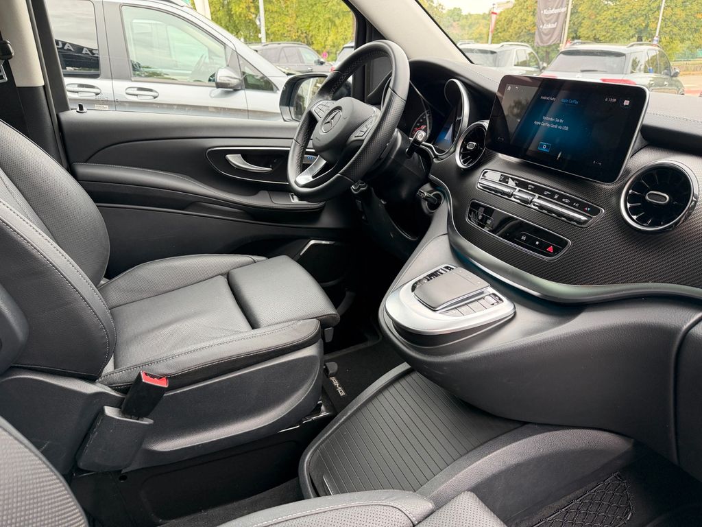 Mercedes-Benz V 300 2022 г. Серый, пробег 20600 км