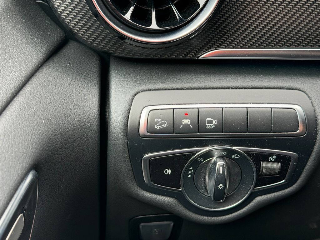 Mercedes-Benz V 300 2022 г. Серый, пробег 20600 км