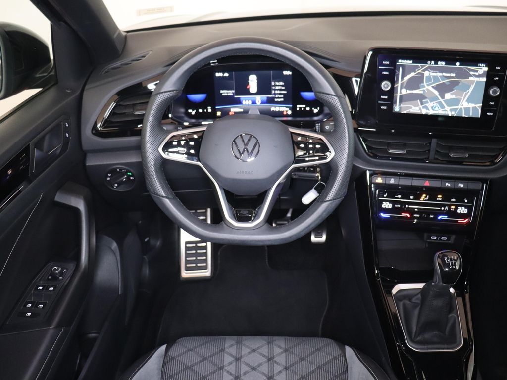 Volkswagen T-Roc 2022 г. Серый, пробег 30826 км