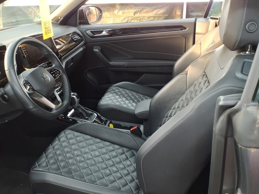 Volkswagen T-Roc 2023 г. Серый, пробег 31448 км