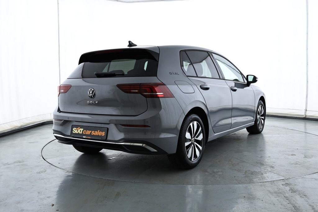 Volkswagen Golf 2025 г. Серый, пробег 32622 км
