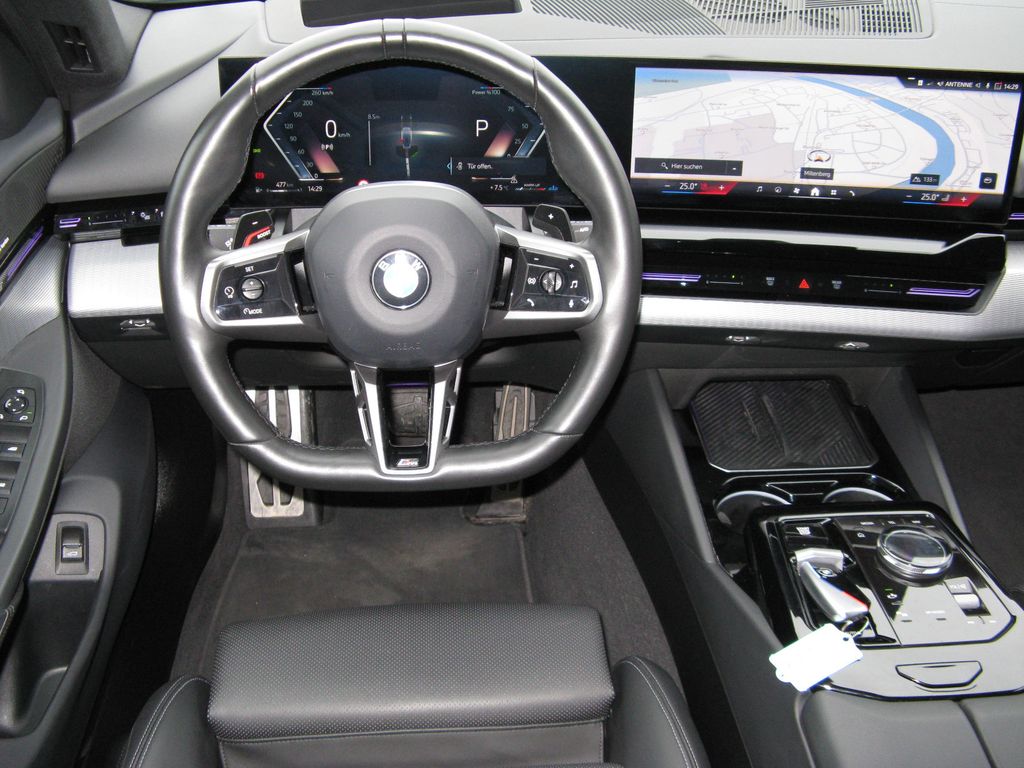 BMW 520 2023 г. Серый, пробег 42650 км