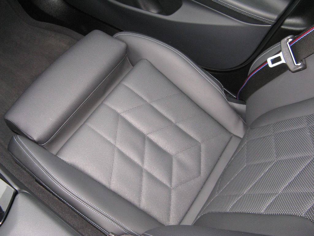 BMW 520 2023 г. Серый, пробег 42650 км