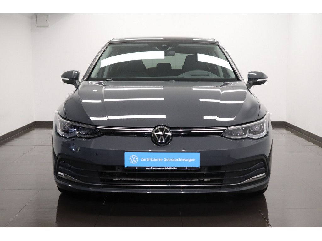 Volkswagen Golf 2022 г. Серый, пробег 51400 км