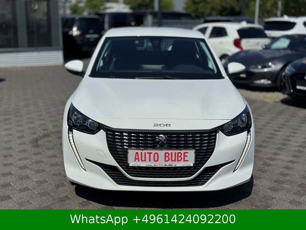Peugeot 208 2021 г. Белый, пробег 54900 км