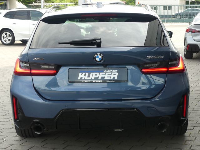 BMW 320 2025 г. Синий, пробег 29640 км