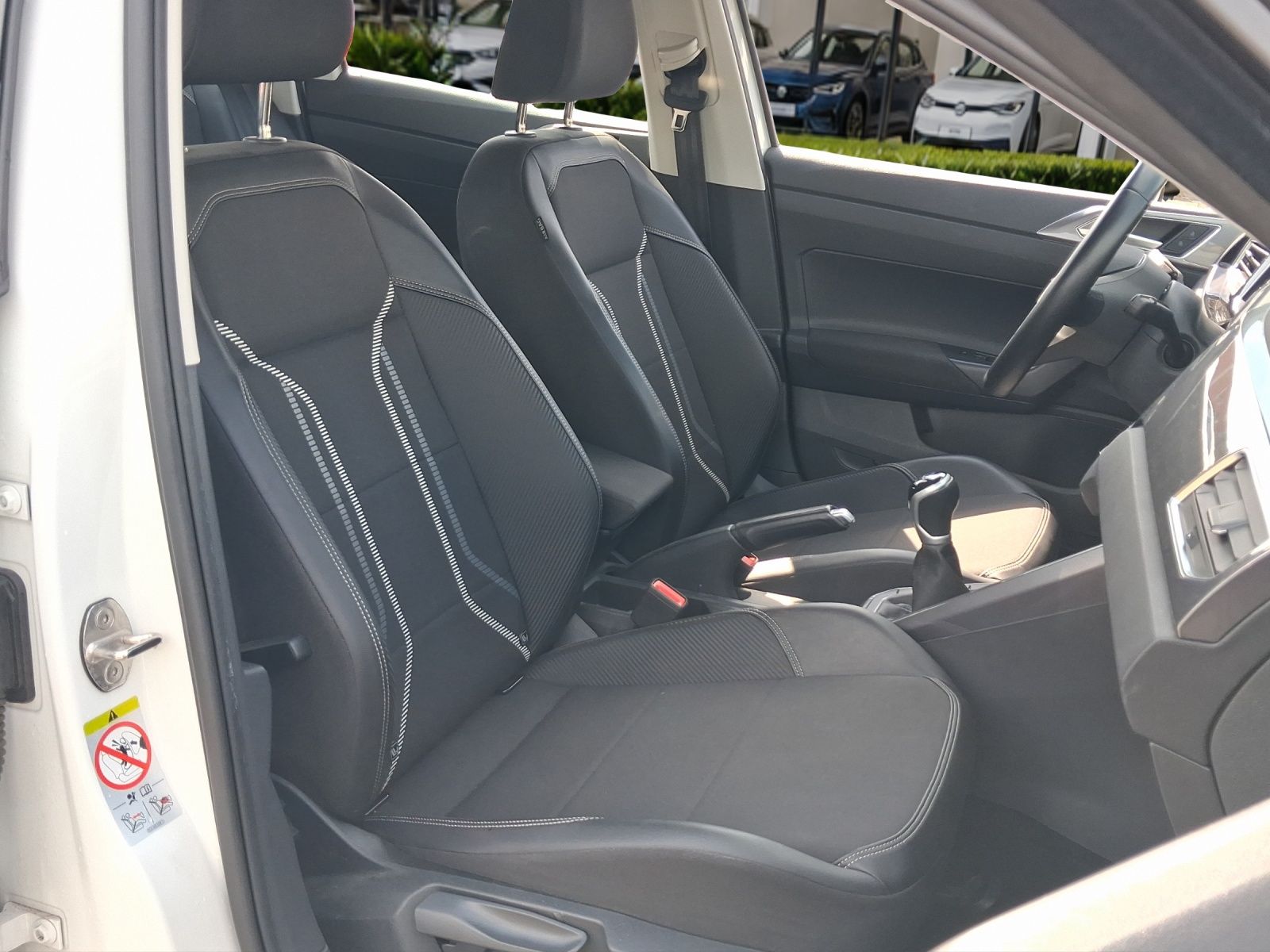 Volkswagen Taigo 2023 г. Белый, пробег 30539 км