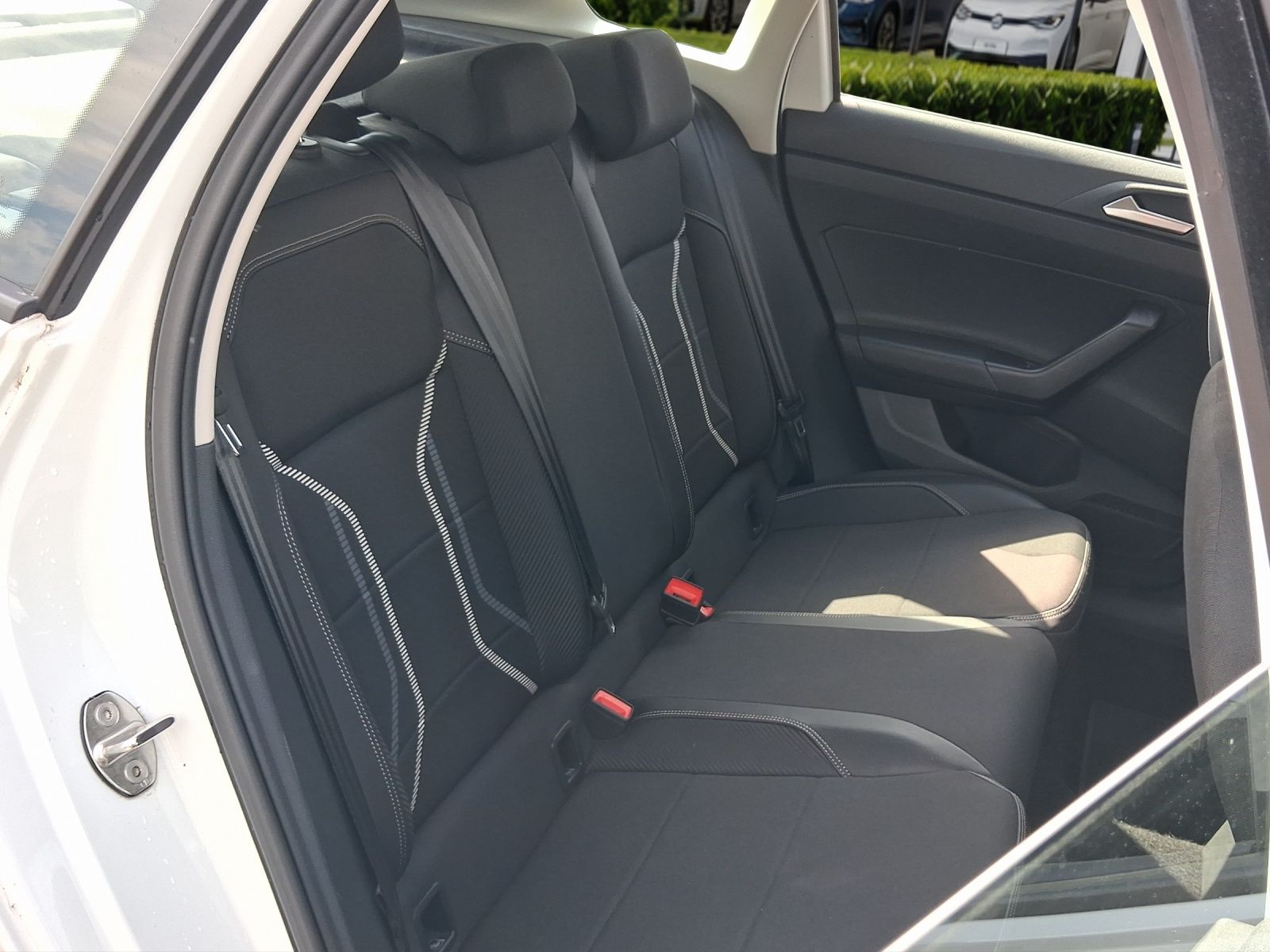 Volkswagen Taigo 2023 г. Белый, пробег 30539 км