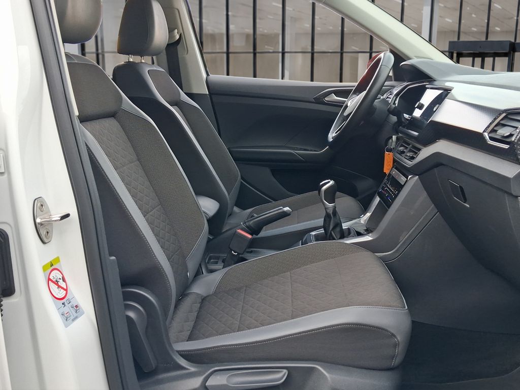 Volkswagen T-Cross 2023 г. Белый, пробег 45456 км