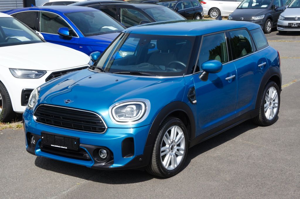 Mini ONE COUNTRYMAN 2021 г. Синий, пробег 48050 км