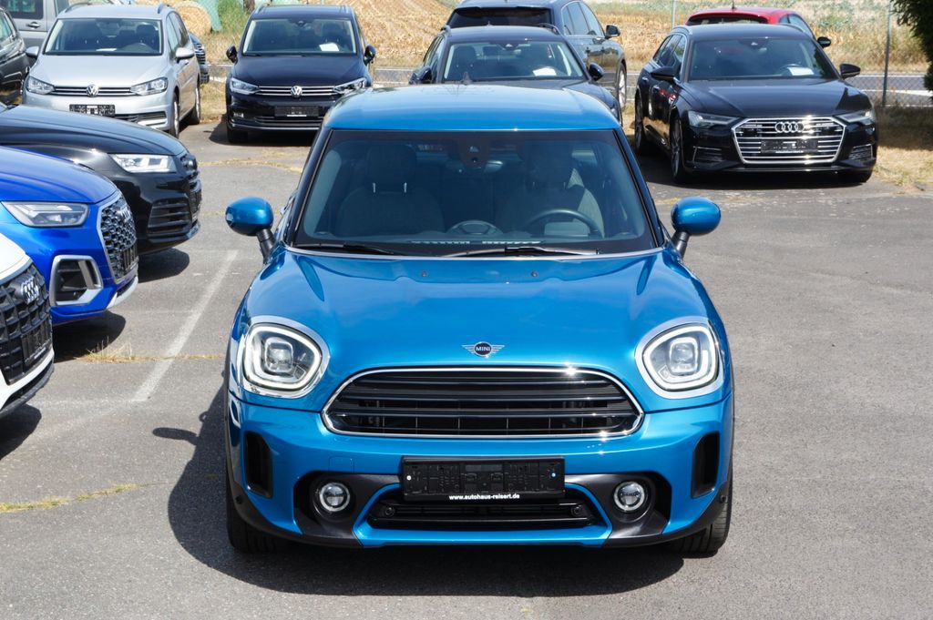 Mini ONE COUNTRYMAN 2021 г. Синий, пробег 48050 км