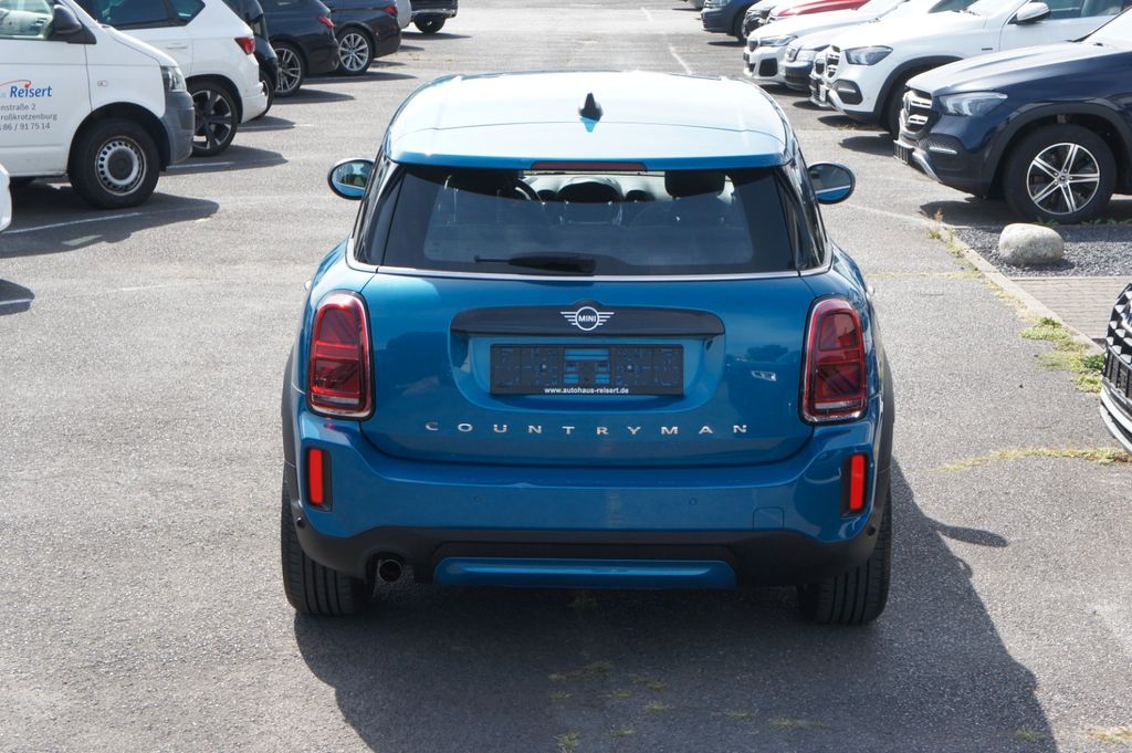 Mini ONE COUNTRYMAN 2021 г. Синий, пробег 48050 км