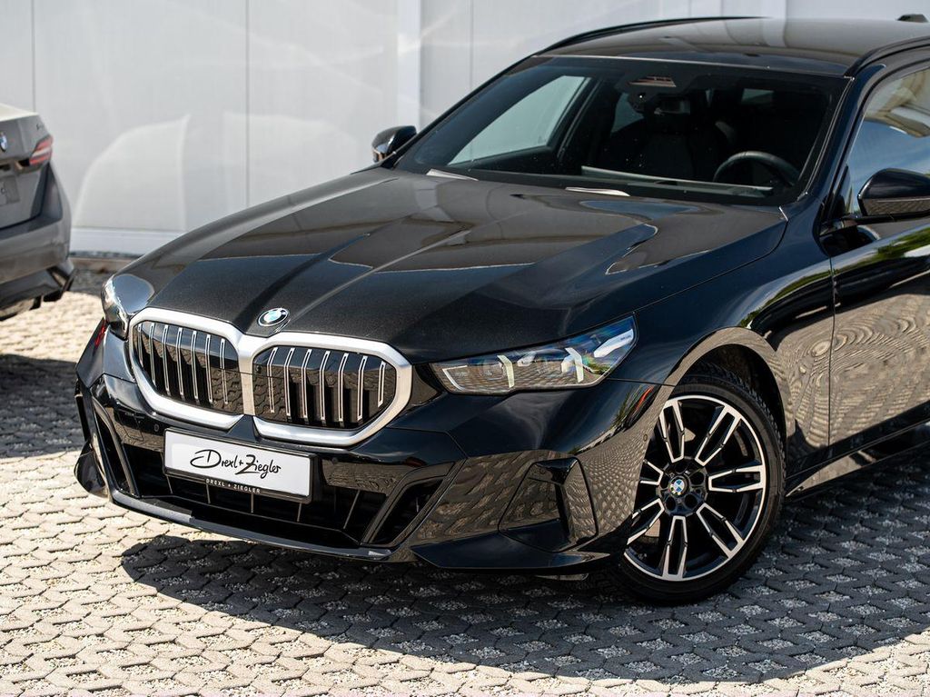 BMW 520 2025 г. Чёрный, пробег 13999 км