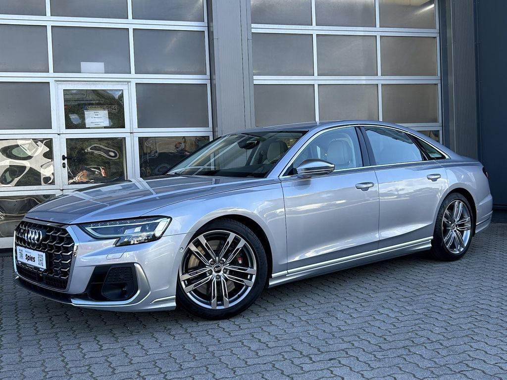 Audi S8 2023 г. Серебристый, пробег 27751 км