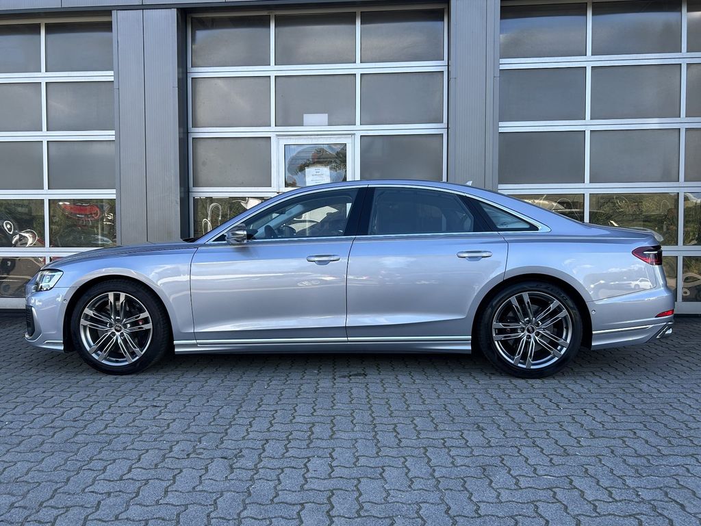 Audi S8 2023 г. Серебристый, пробег 27751 км