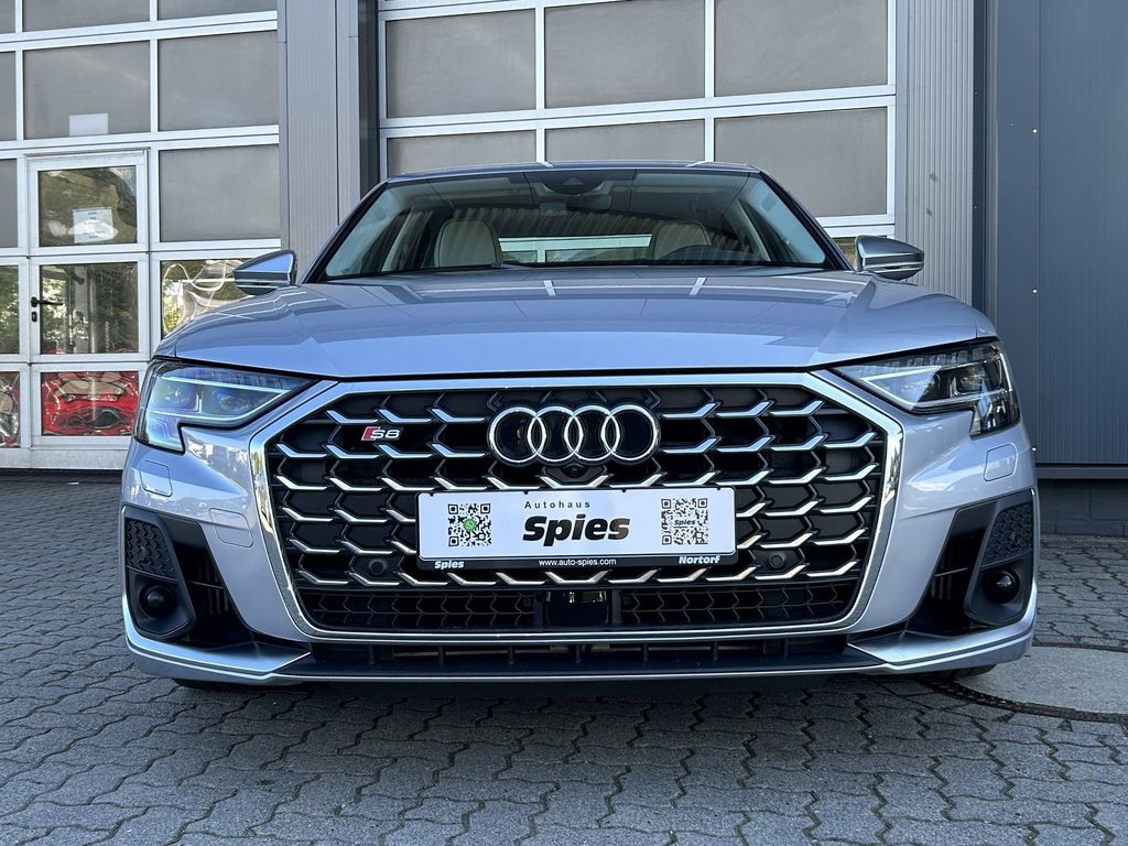 Audi S8 2023 г. Серебристый, пробег 27751 км