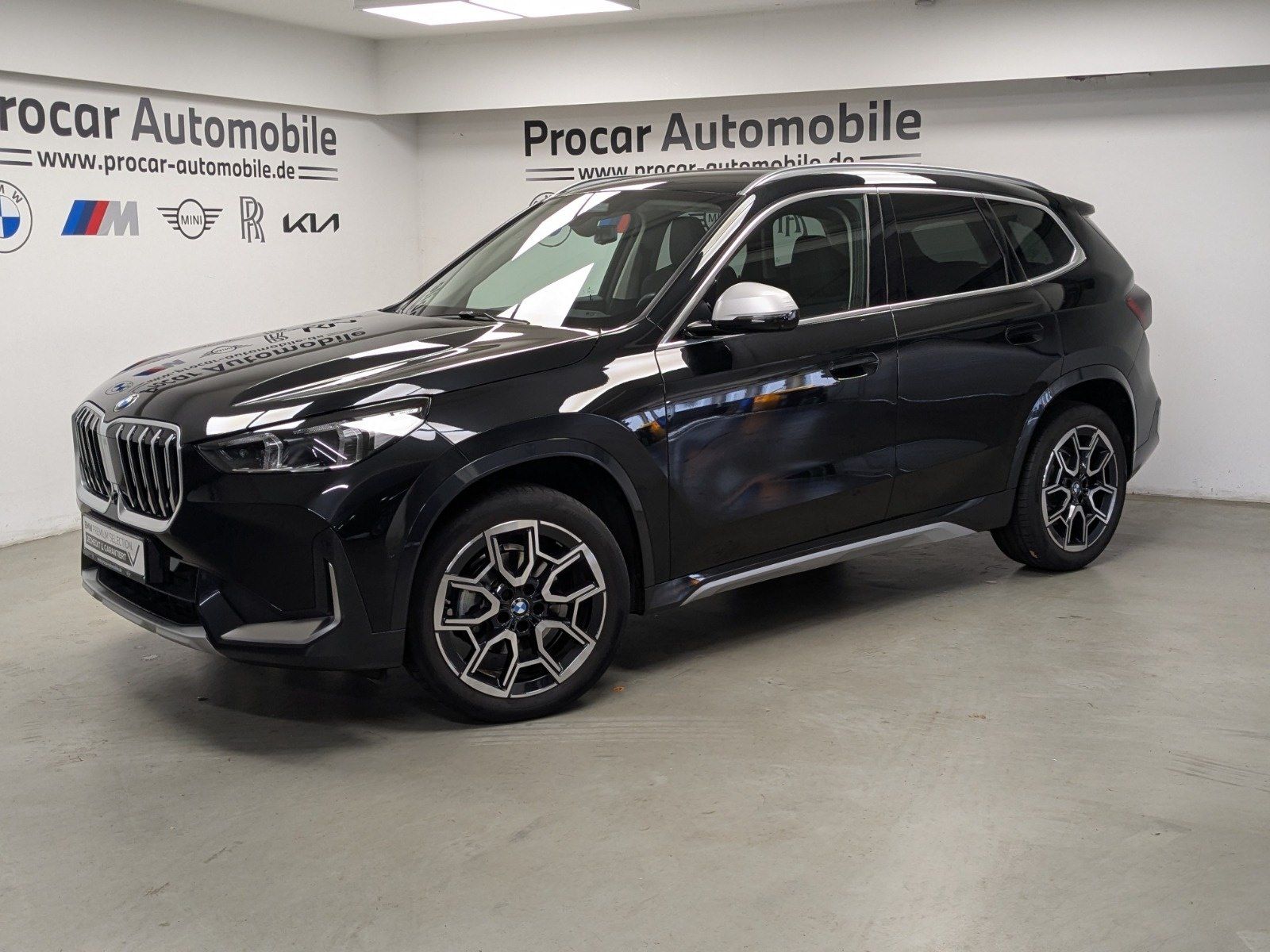 BMW X1 2023 г. Чёрный, пробег 38016 км