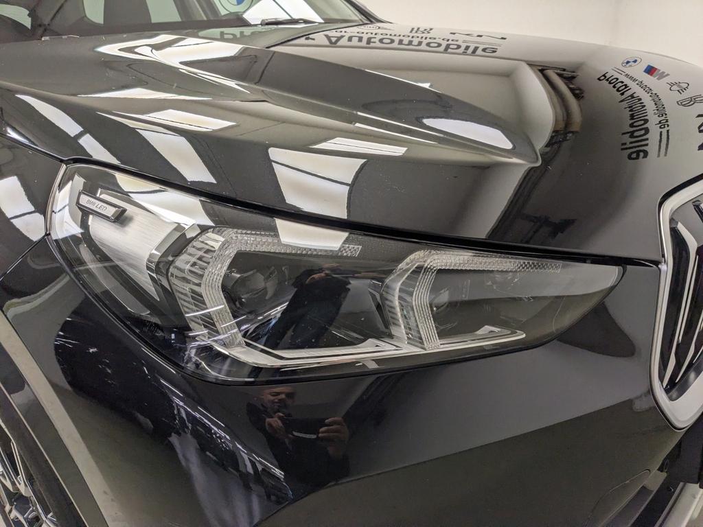 BMW X1 2023 г. Чёрный, пробег 38016 км