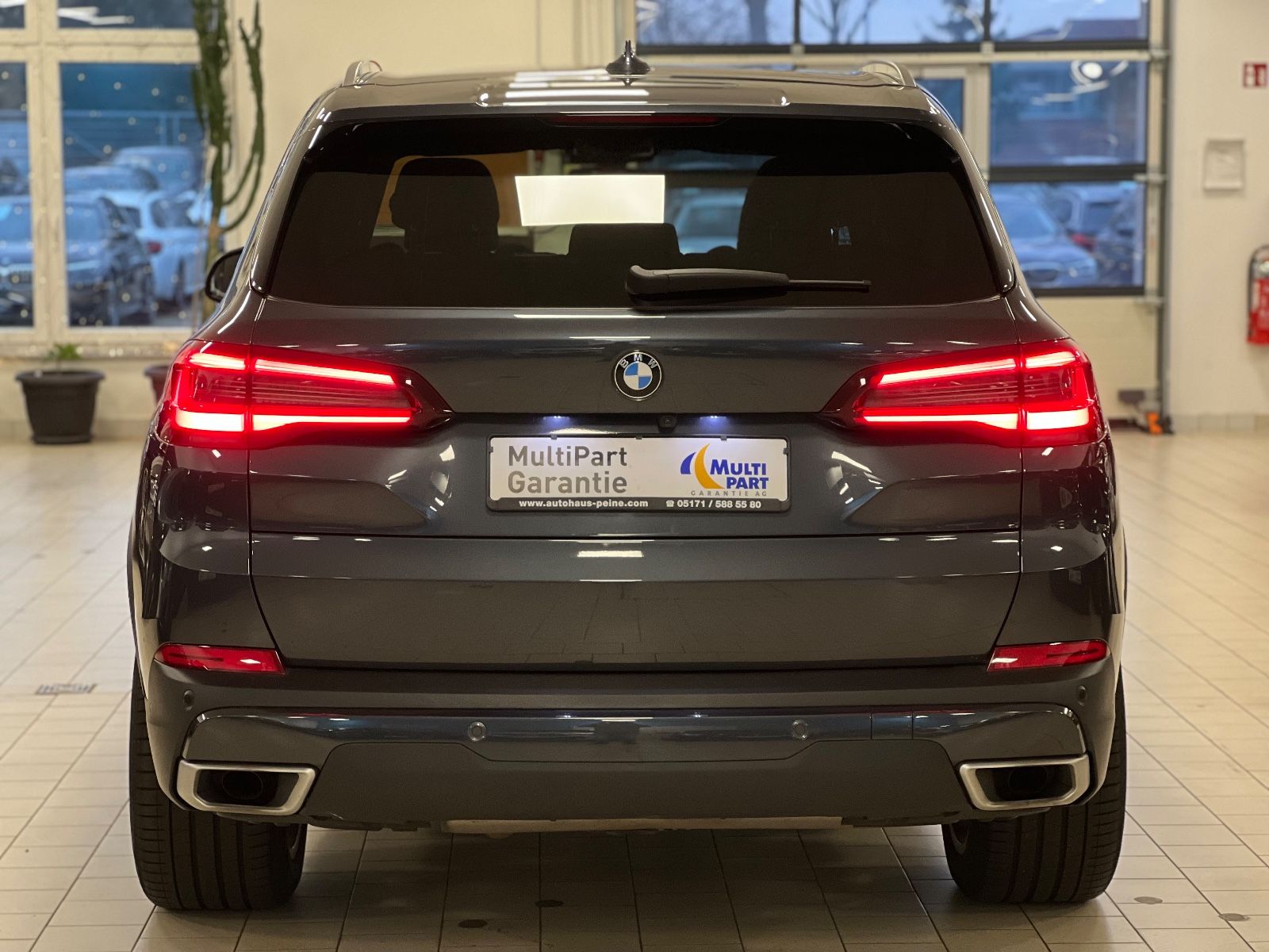 BMW X5 2022 г. Серый, пробег 48256 км