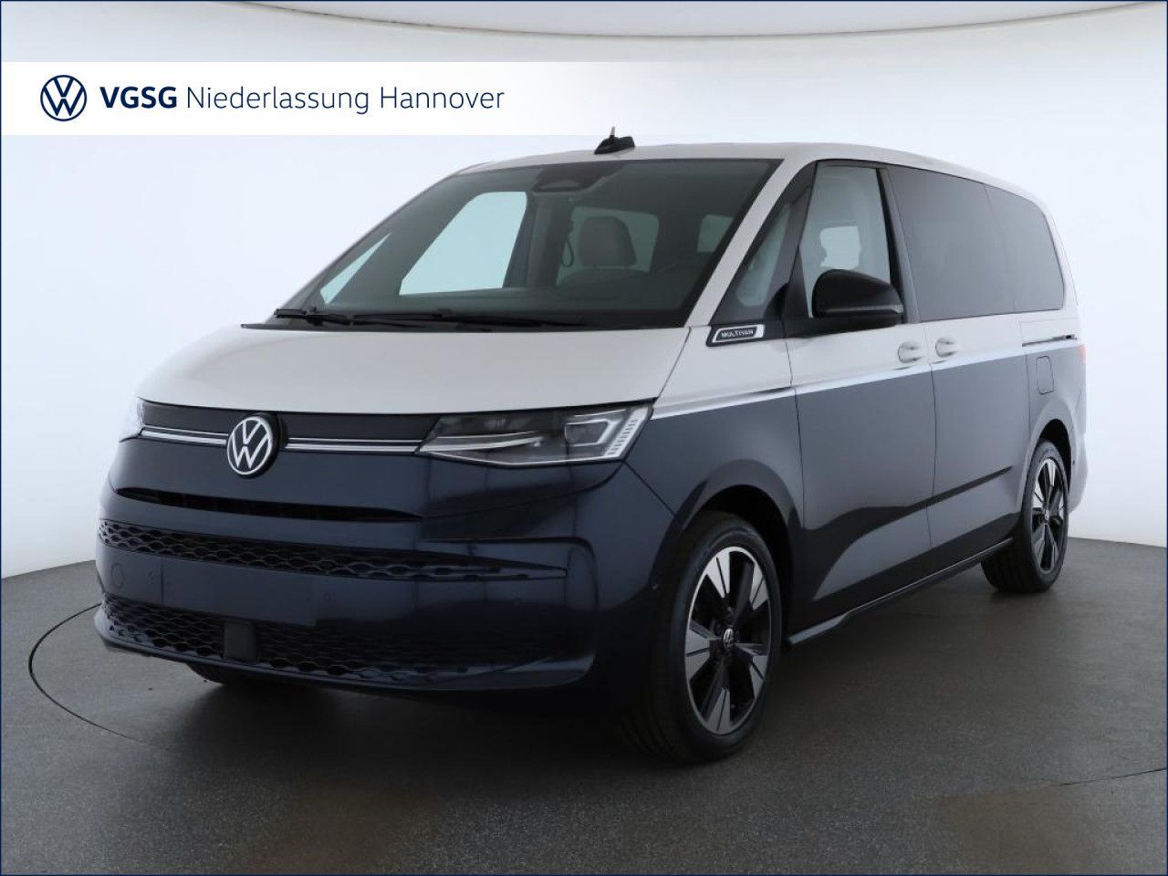 Volkswagen T7 MULTIVAN 2025 г. Синий, пробег 12371 км