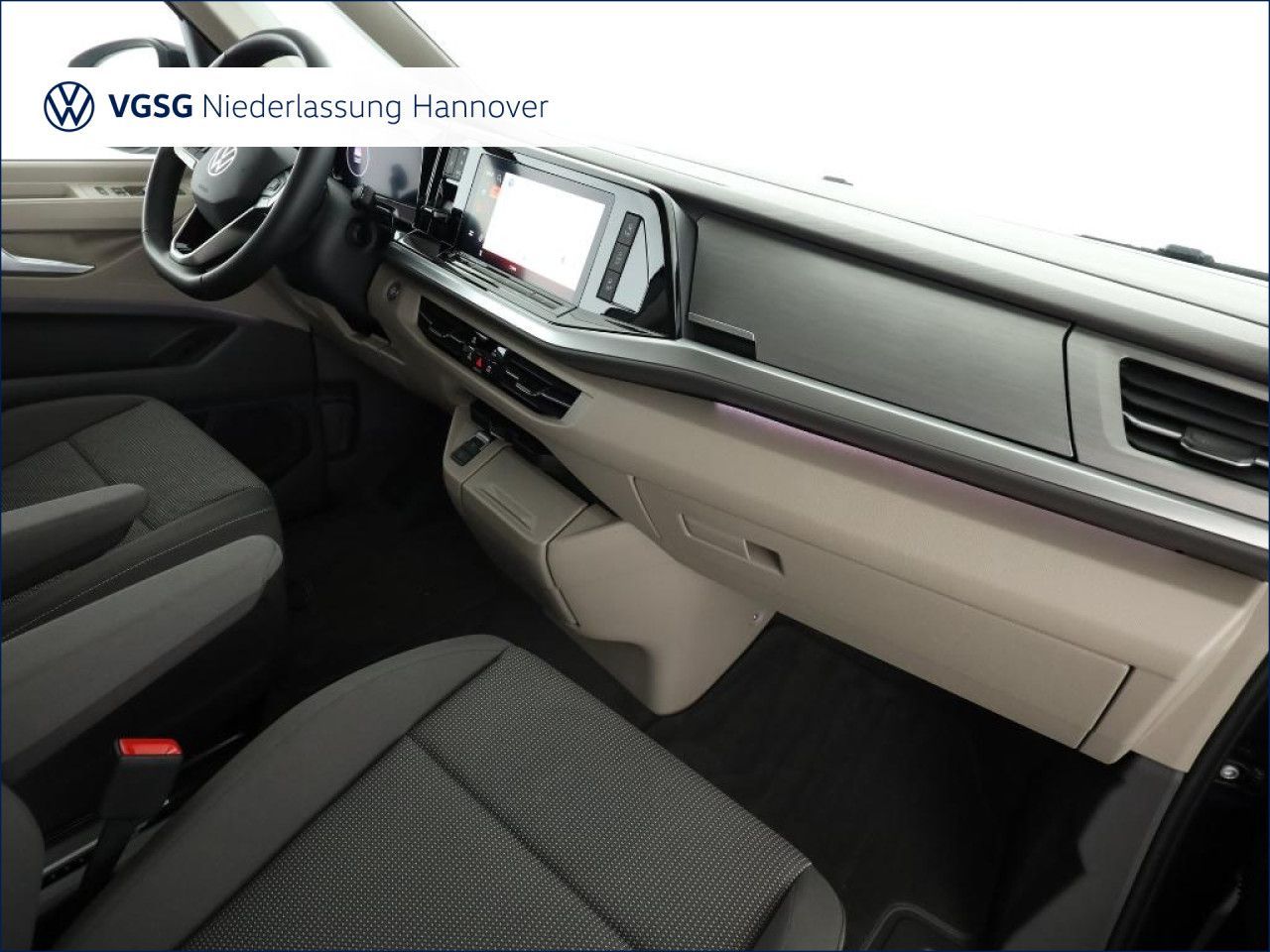 Volkswagen T7 MULTIVAN 2025 г. Синий, пробег 12371 км