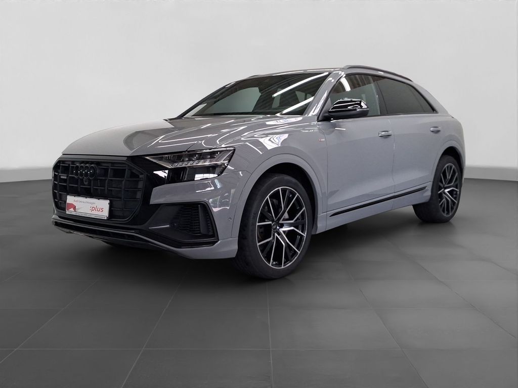 Audi Q8 2023 г. Серый, пробег 56089 км