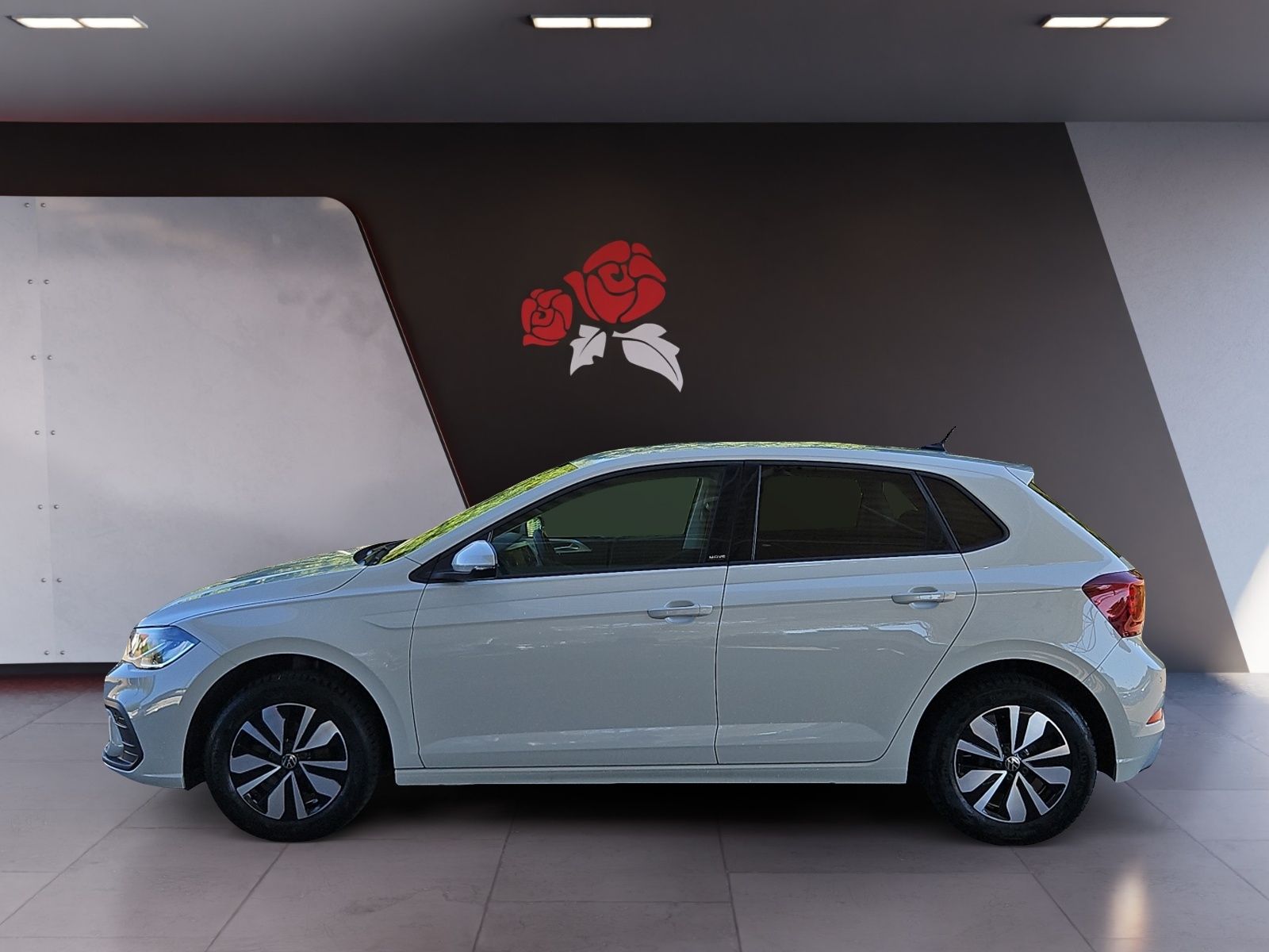 Volkswagen Polo 2024 г. Серый, пробег 59700 км