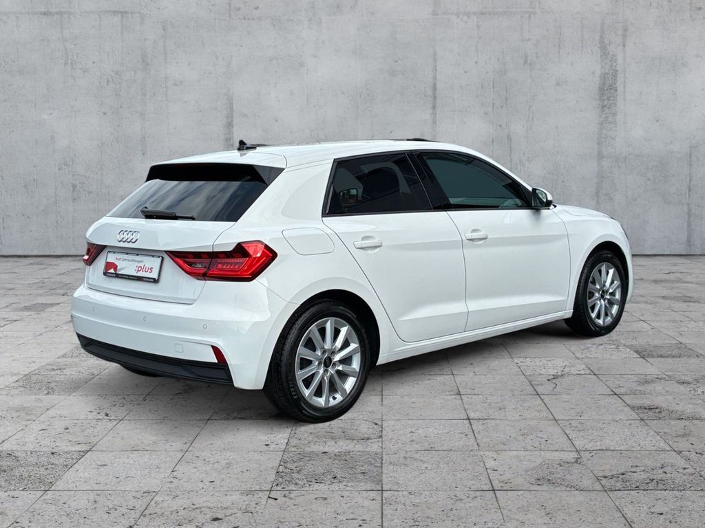 Audi A1 2022 г. Белый, пробег 29997 км