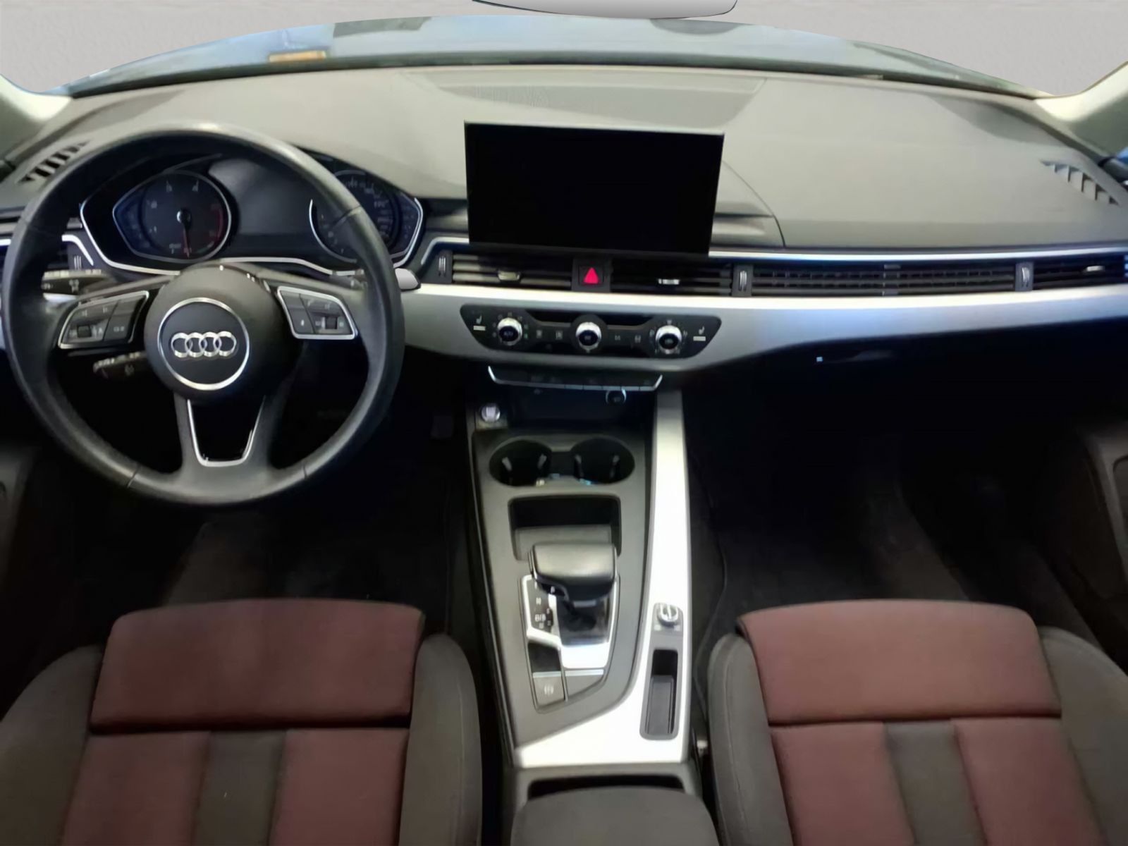 Audi A4 2024 г. Чёрный, пробег 53616 км