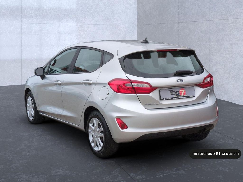 Ford Fiesta 2021 г. Серебристый, пробег 43300 км