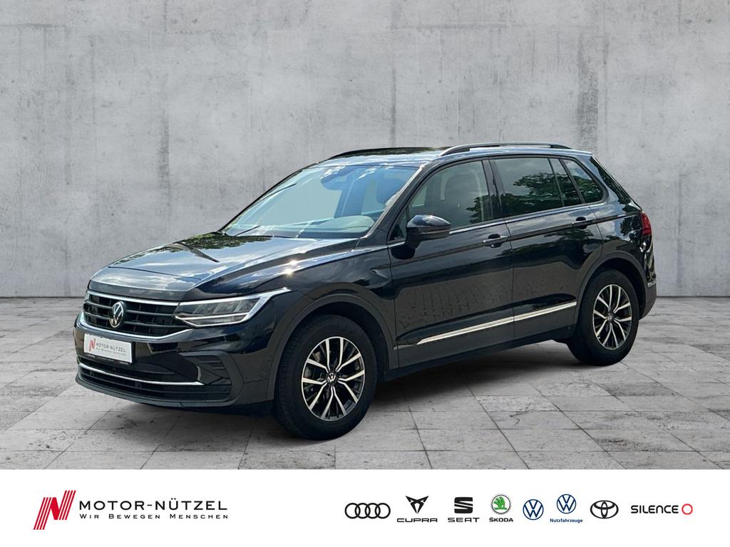 Volkswagen Tiguan 2023 г. Чёрный, пробег 28290 км