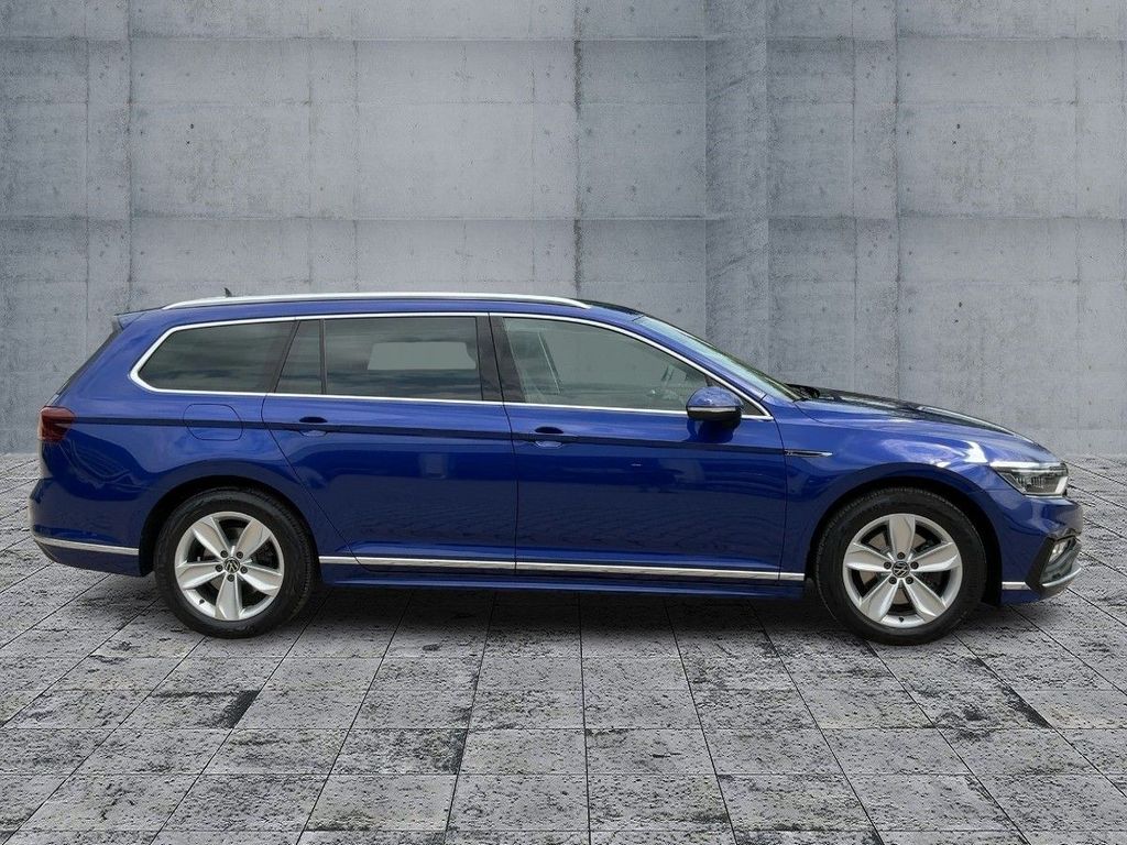 Volkswagen PASSAT VARIANT 2023 г. Синий, пробег 54266 км