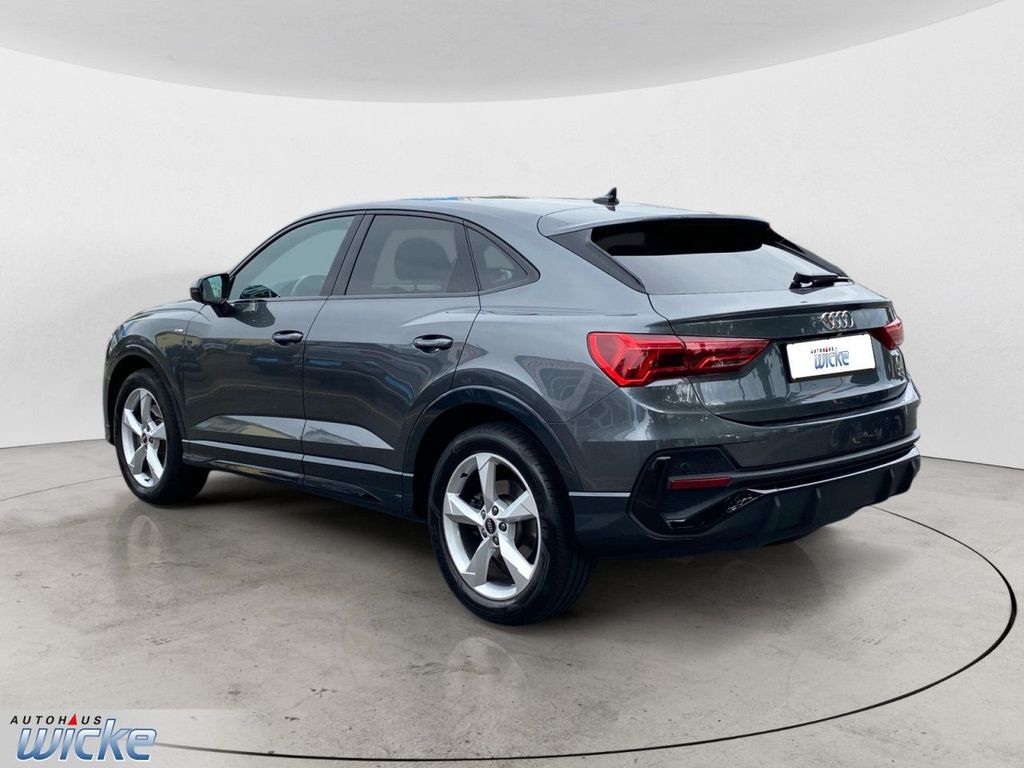 Audi Q3 2023 г. Серый, пробег 56348 км