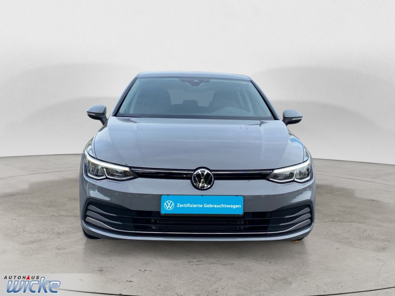 Volkswagen Golf 2023 г. Серый, пробег 33354 км