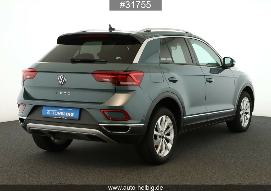 Volkswagen T-Roc 2024 г. Синий, пробег 49200 км
