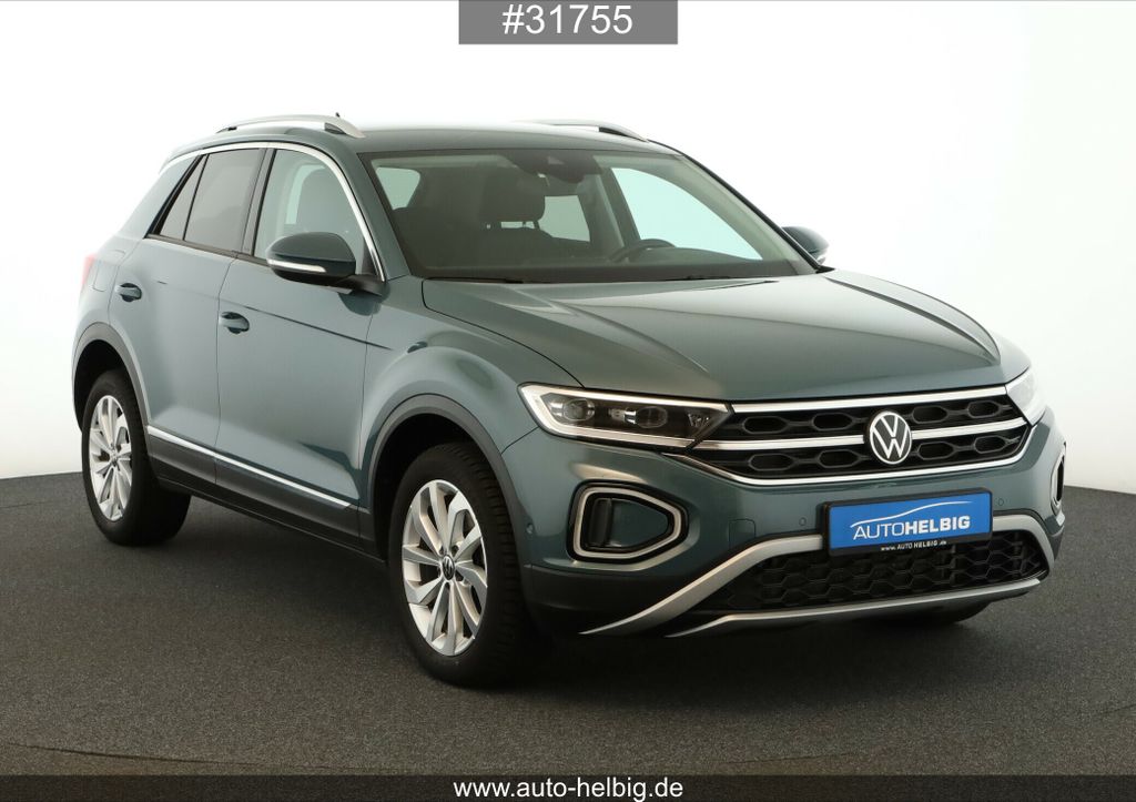 Volkswagen T-Roc 2024 г. Синий, пробег 49200 км