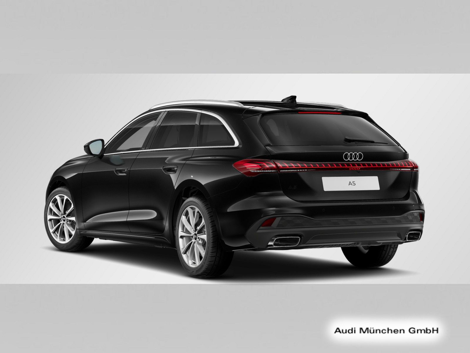 Audi A5 2026 г. Чёрный, пробег 28105 км