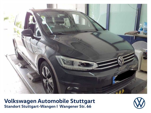 Volkswagen Touran 2022 г. Серый, пробег 58202 км