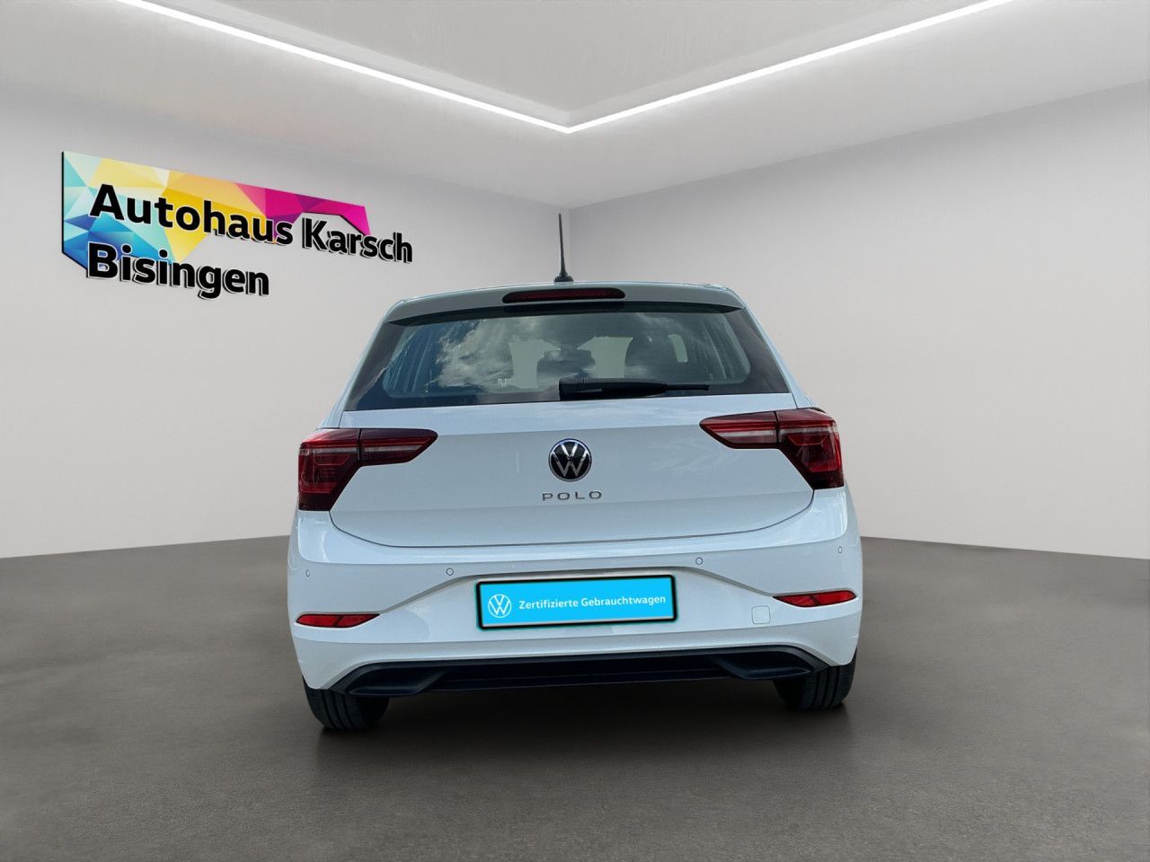 Volkswagen Polo 2022 г. Белый, пробег 36620 км