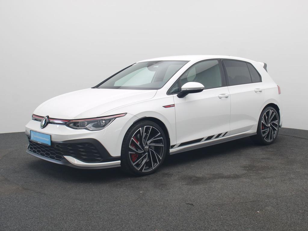 Volkswagen Golf 2023 г. Белый, пробег 55000 км